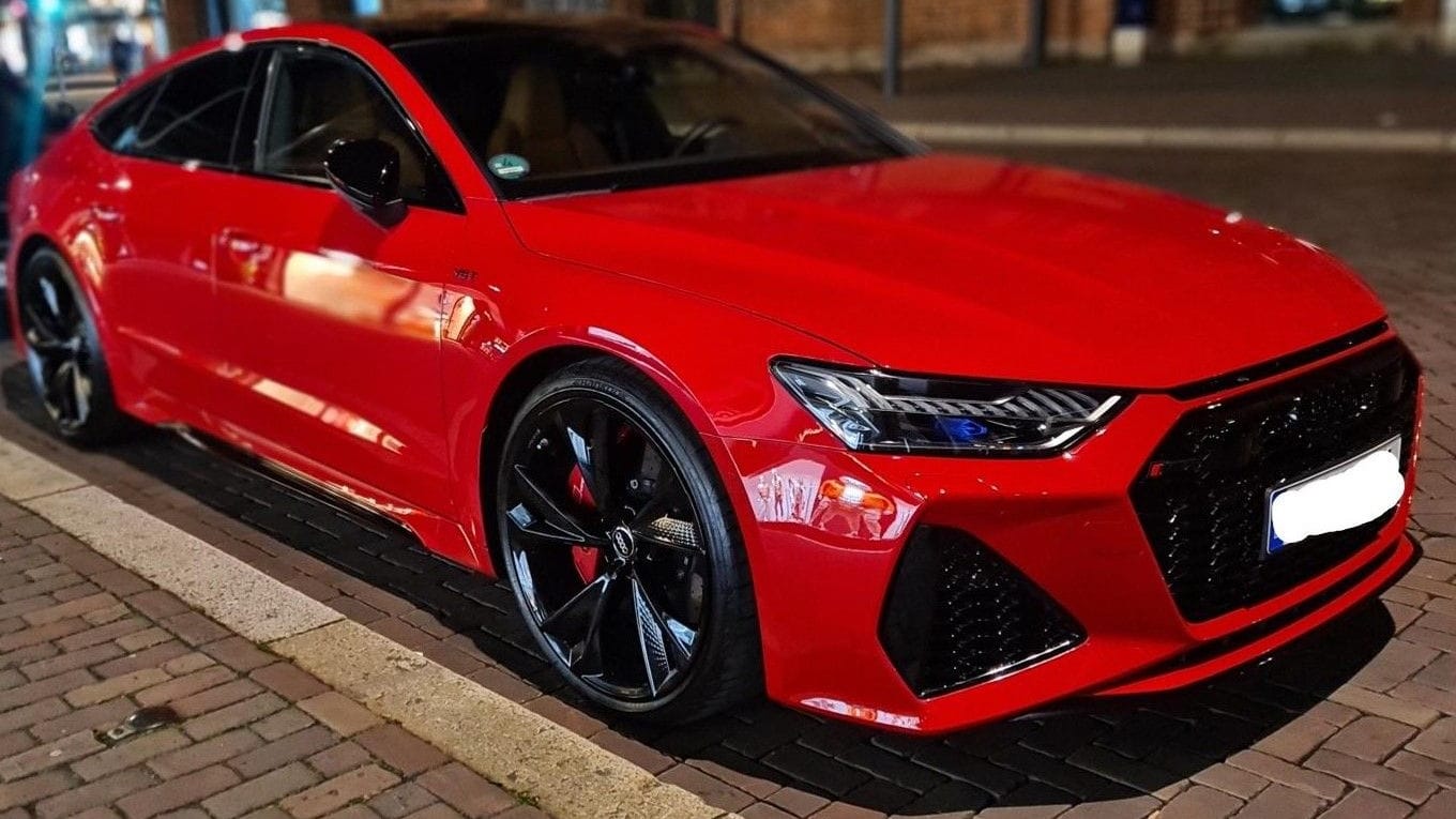 Hochpreisiger roter Audi: Dieser Wagen wurde in Hannover entwendet.