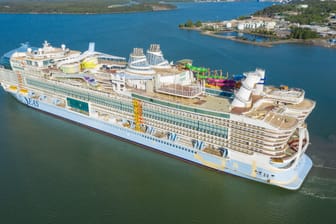 "Icon of the Seas": Das Riesenschiff beherbergt sogar einen eigenen Wasserpark.