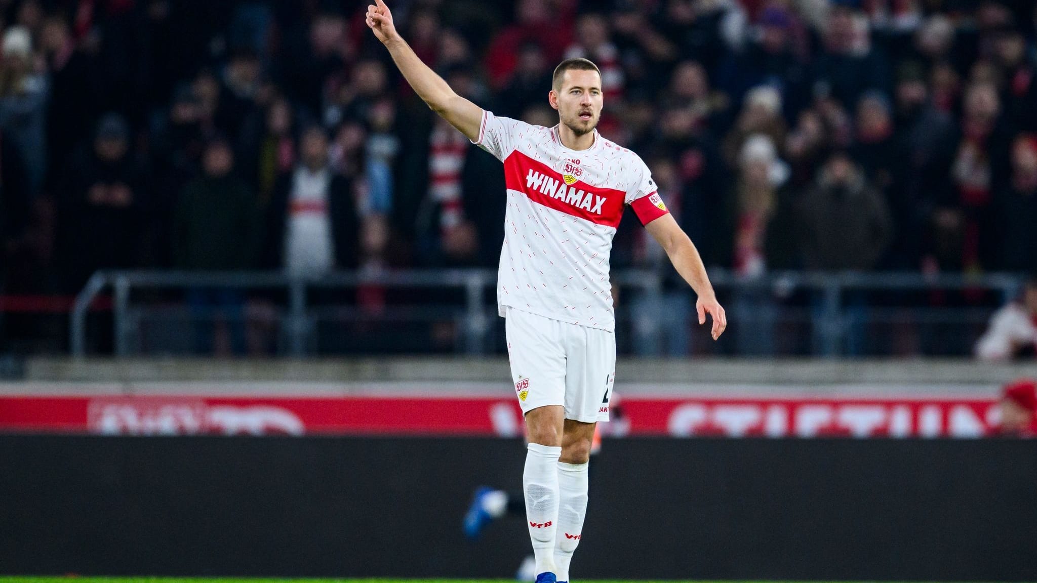 Verteidiger Anton unterschreibt bis 2027 beim VfB Stuttgart