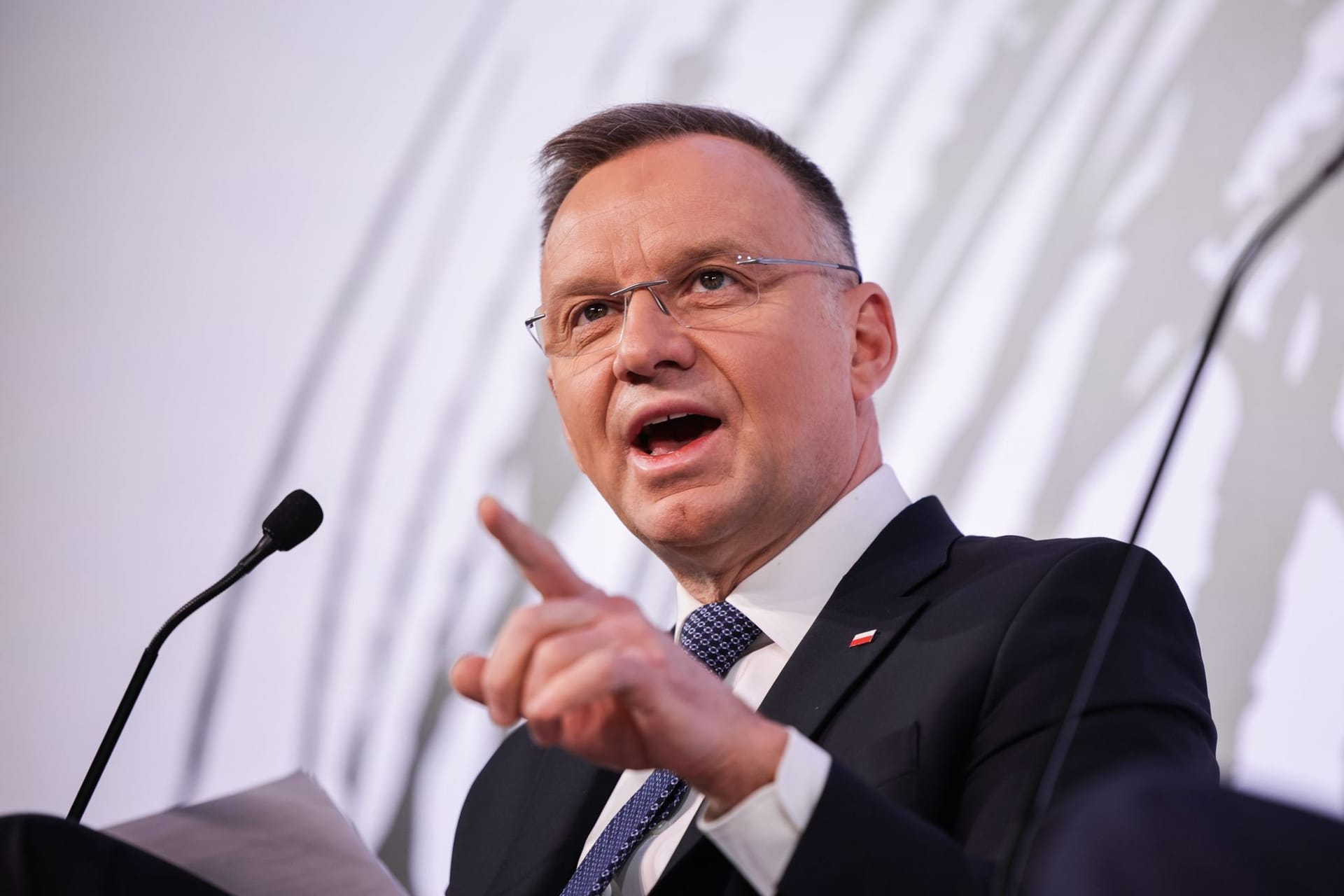 Polens Präsident Andrzej Duda versucht die Re-Demokratisierung aufzuhalten.