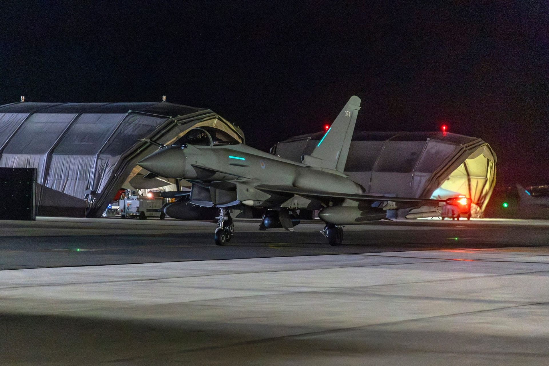 Nahostkonflikt - Militärschlag gegen Huthi-Rebellen