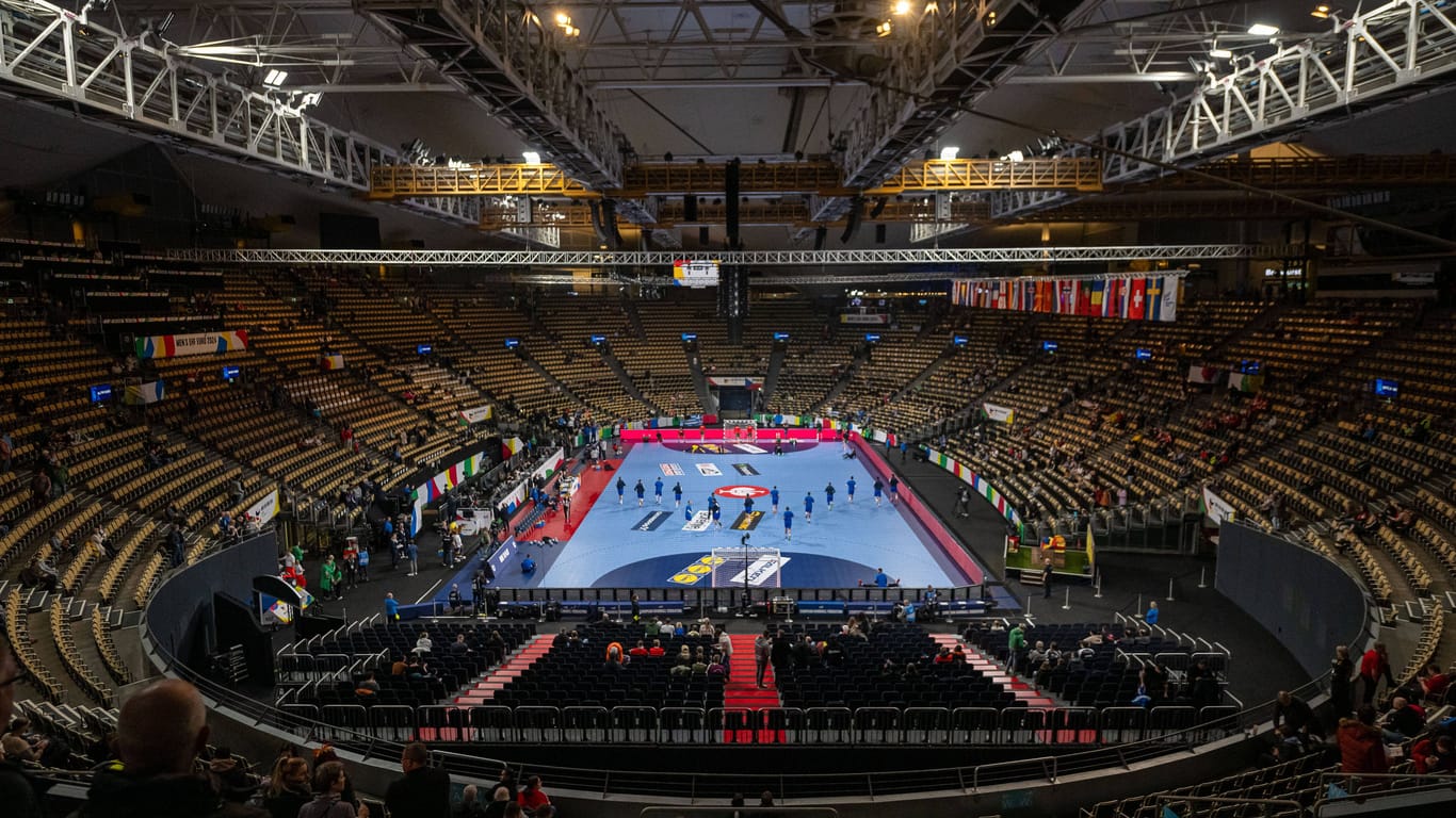Die Olympiahalle: Insgesamt fanden in München zwölf Gruppenspiele bei der Handball-EM statt.