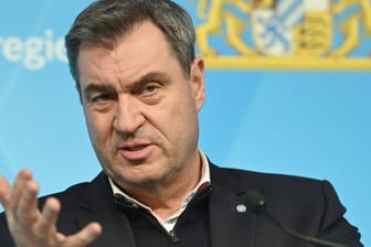 Markus Söder, Ministerpräsident von Bayern und Vorsitzender der CSU: Er fordert eine Asylwende und weniger Sozialleistungen für Asylbewerber.