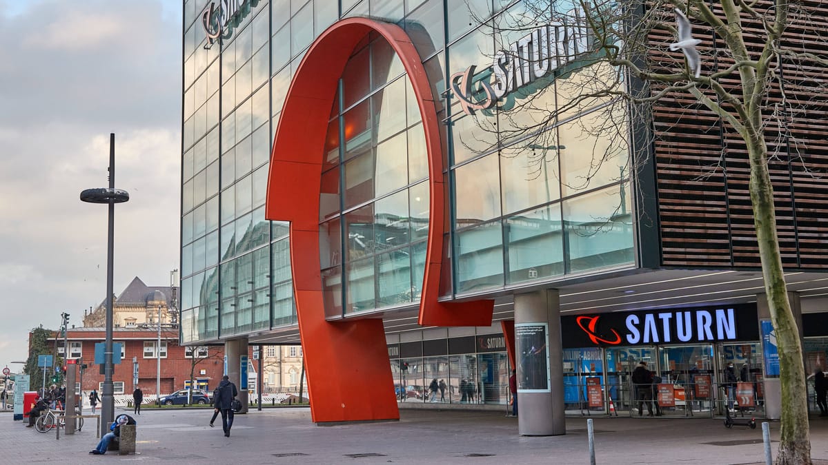 Hamburg MediaMarktSaturn baut um TechnikErlebniswelt soll kommen