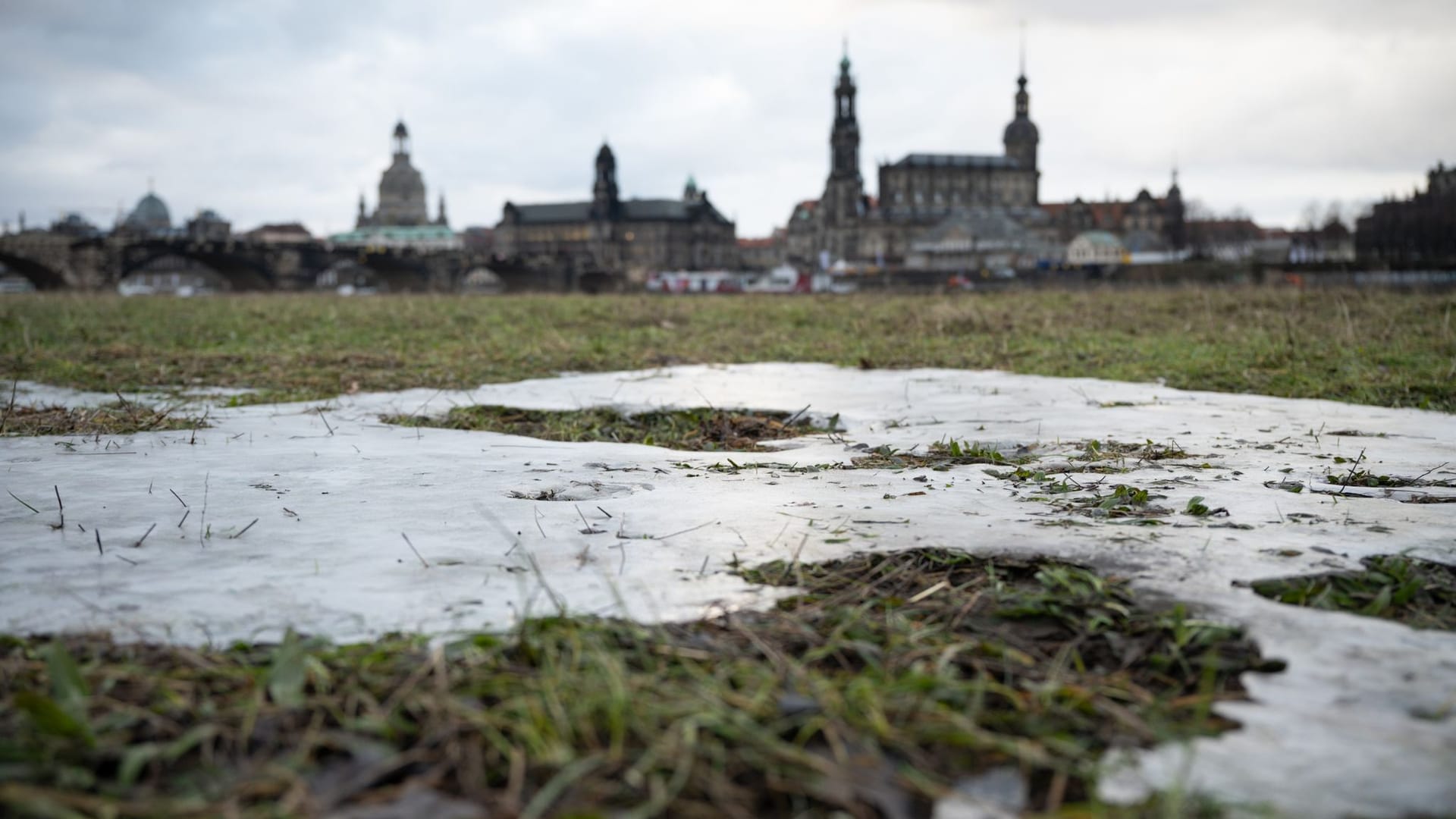 Tauwetter in Dresden Tauwetter in Dresden