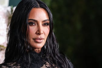 Kim Kardashian: Die Reality-TV-Bekanntheit berichtet von einem schmerzhaften Vorfall.