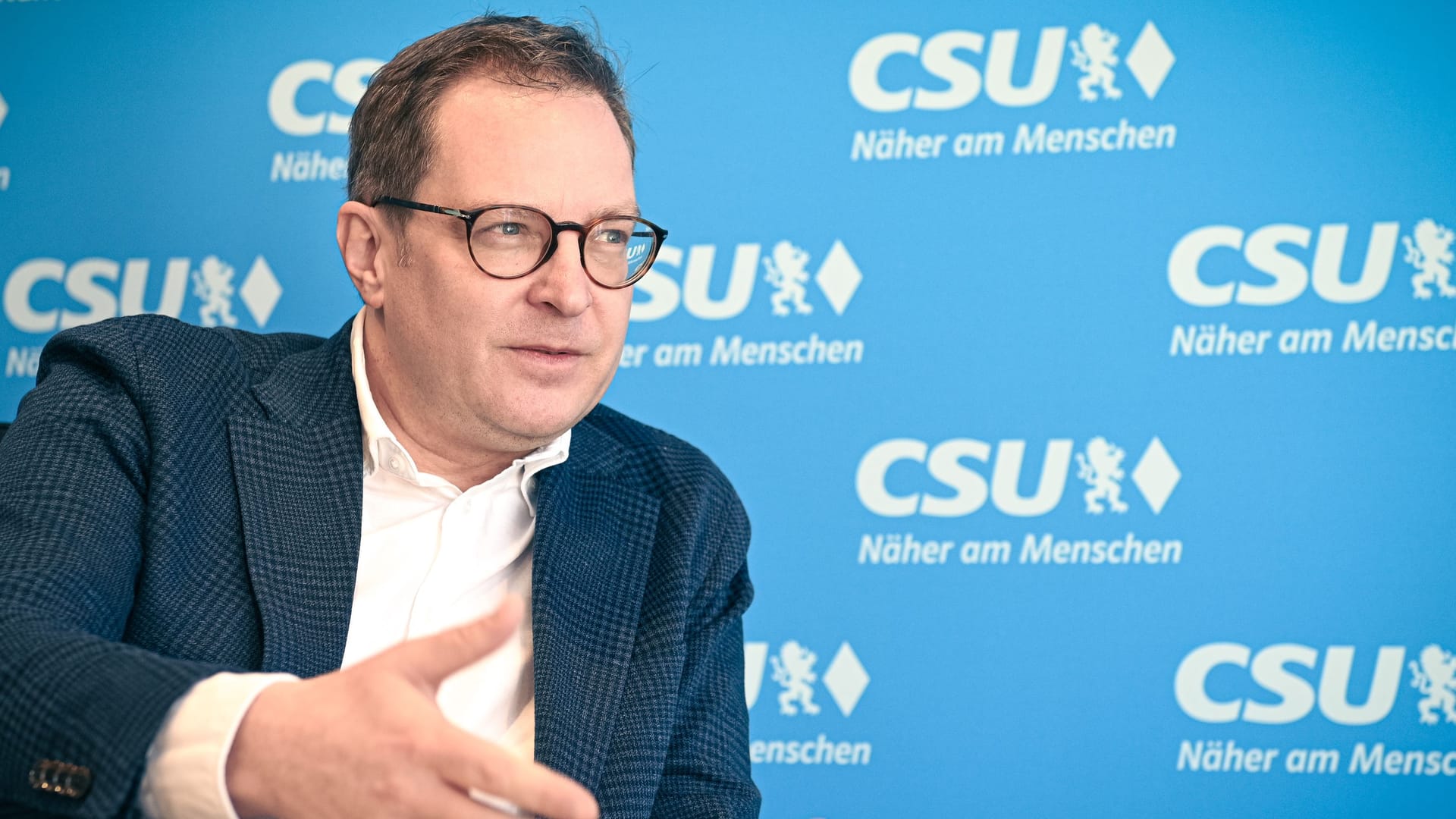 CSU-Generalsekretär Martin Huber: "Noch nie wurde einem Bundeskanzler so wenig vertraut wie Olaf Scholz."