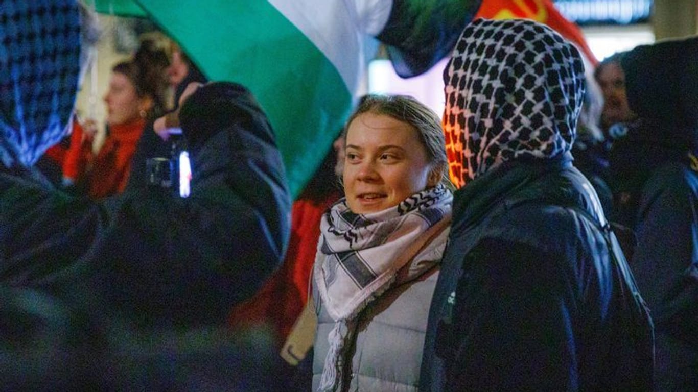 Greta Thunberg in Leipzig: Die schwedische Klimaaktivistin nahm an einer pro-palästinensischen Demonstration teil.