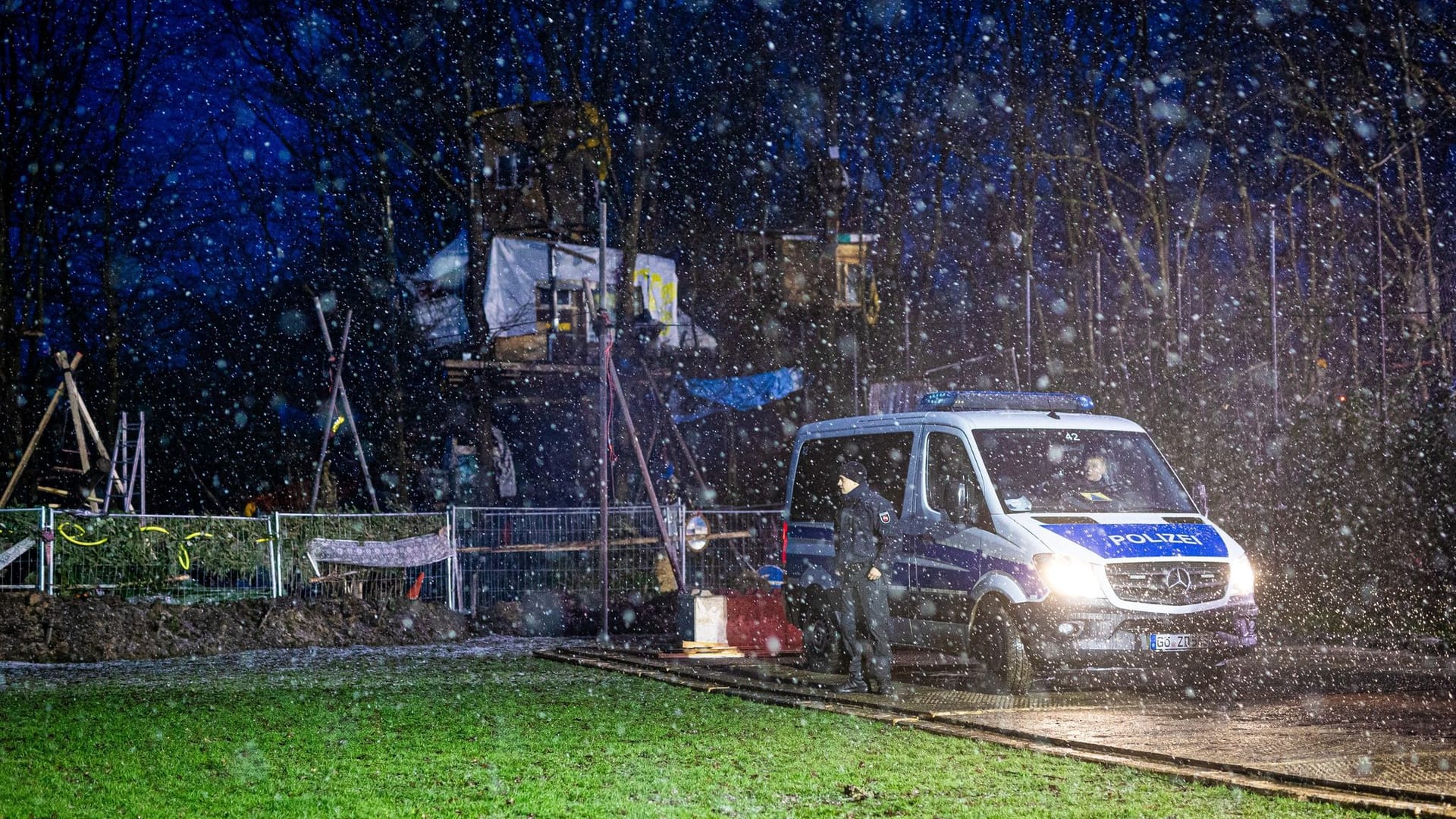 Proteste gegen Ausbau des Südschnellwegs in Hannover