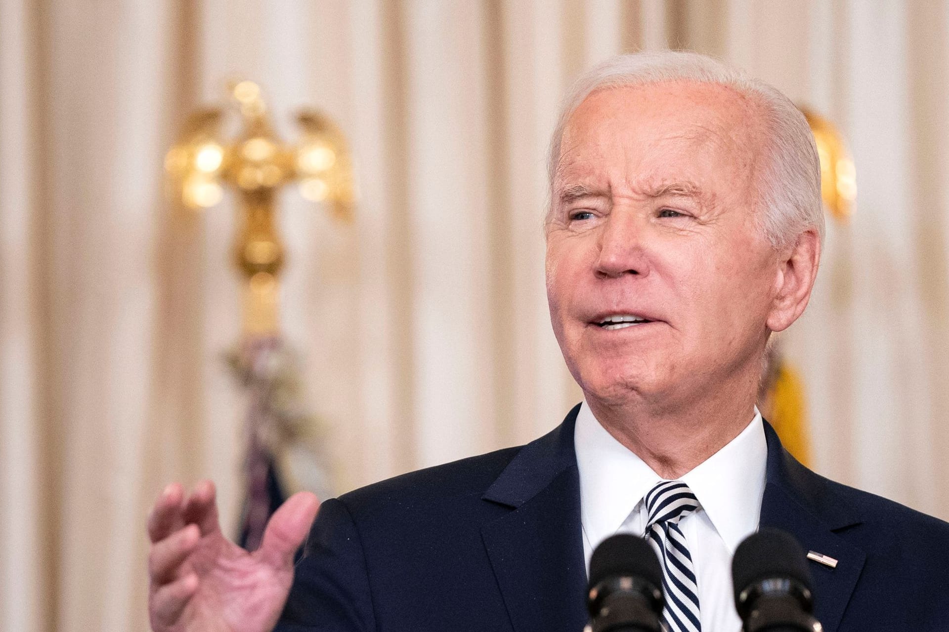 US-Präsident Joe Biden auf dem Weg zum Weißen Haus: Vor allem ältere Bundesbürger hoffen, dass eher Biden als Trump das mächtigste Land der Welt anführt.