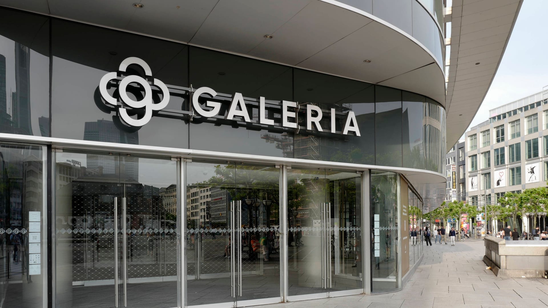 Die Zukunft der Frankfurter Galeria-Filiale in prominenter Hauptwachen-Lage ist ungewiss. Die Zukunft der Frankfurter Galeria-Filiale in prominenter Hauptwachen-Lage ist ungewiss.