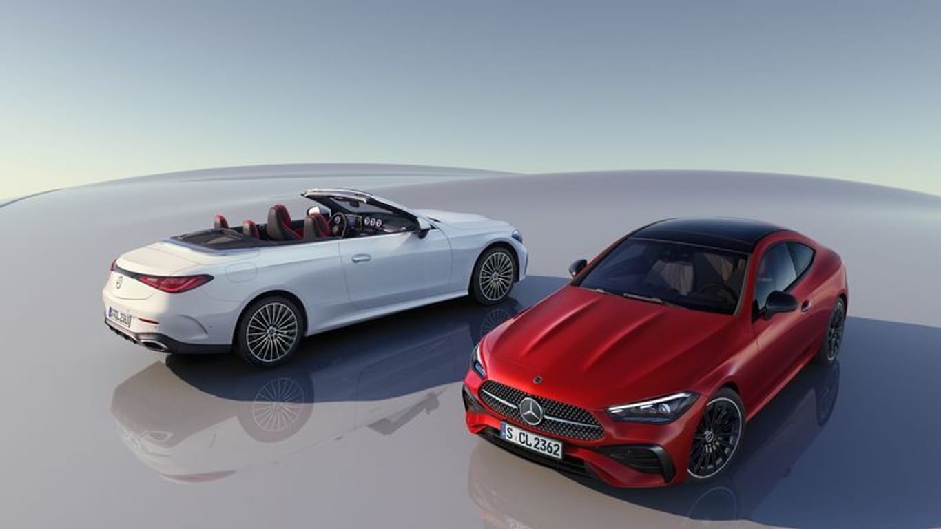 Schwäbische Charmeoffensive: Bei Autos wie dem neuen Mercedes-Benz CLE Cabriolet und Coupé (rechts) treten rein nutzwertorientierte Kaufüberlegungen in den Hintergrund.