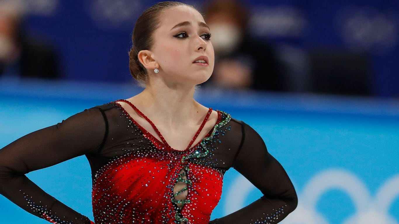 Kamila Walijewa: Die damals 15-Jährige während ihrer Kür in Peking bei Olympia.