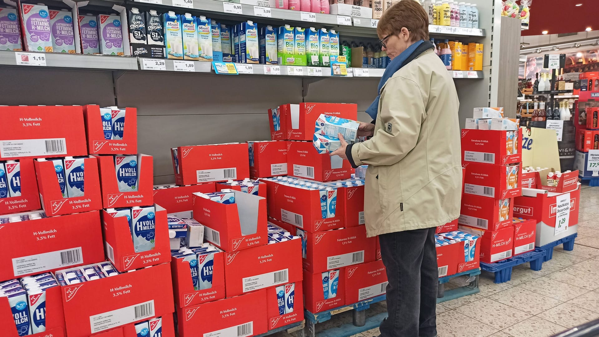 Milch im Supermarkt (Archivbild):