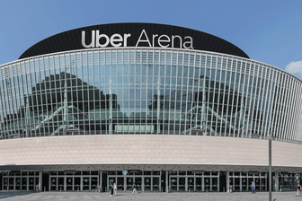 Berlin: Die Mercedes-Benz-Arena wird am 22. März in die Uber-Arena umbenannt.