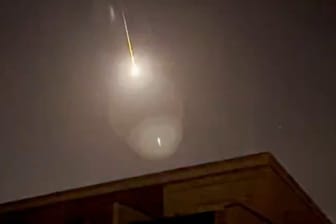 Ein Meteor ist über Brandenburg beim Eintritt in die Atmosphäre verglüht.