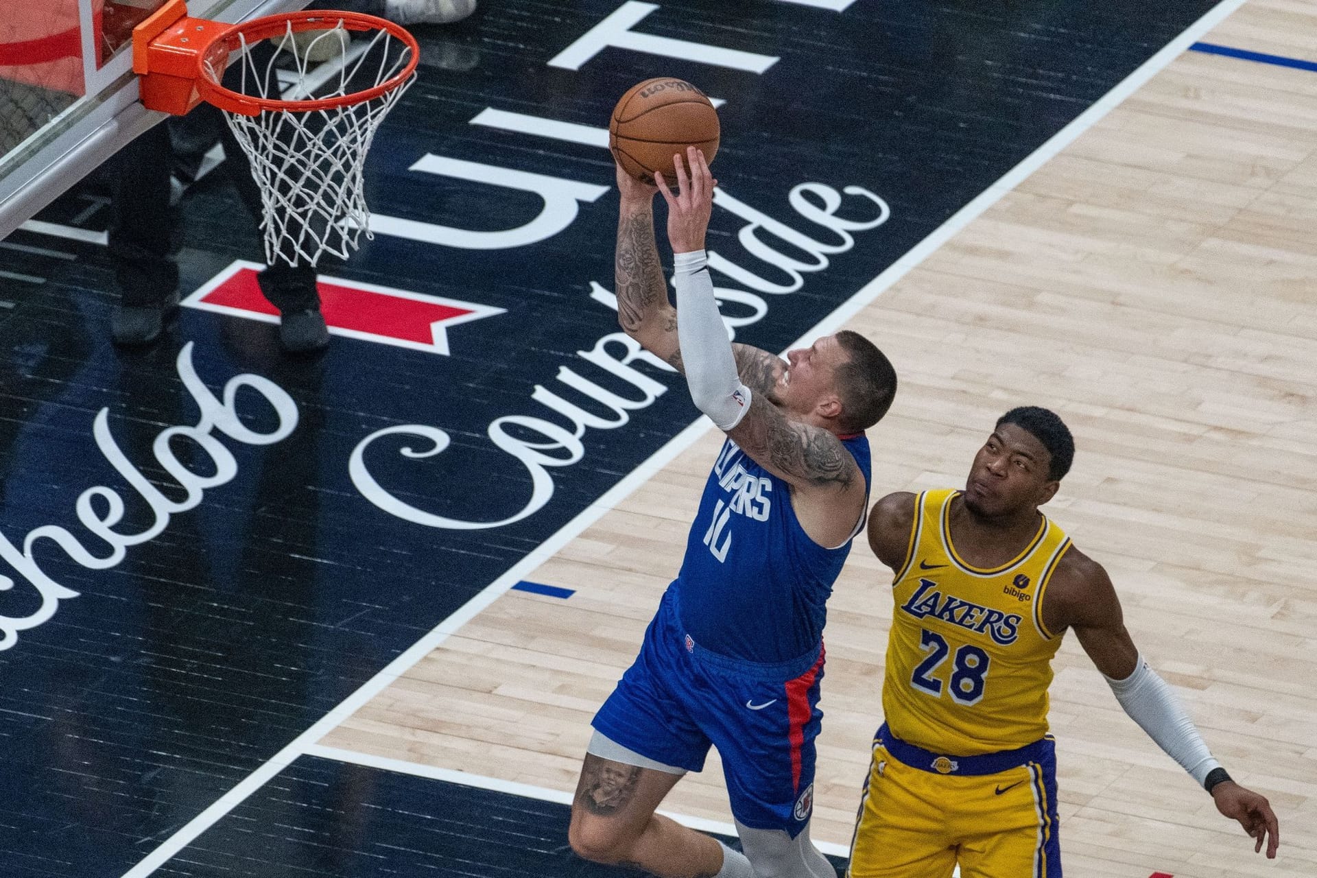 Daniel Theis