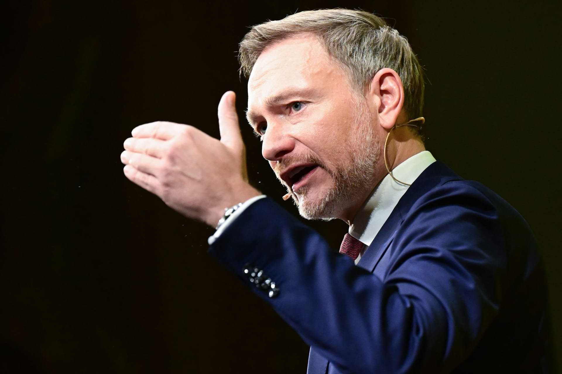 Stuttgart: Parteichef Lindner bei seiner Rede.