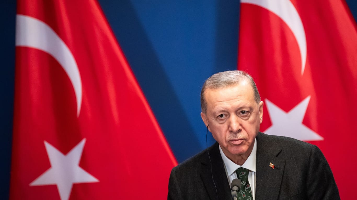 Türkisches Parlament stimmt Nato-Beitritt Schwedens zu