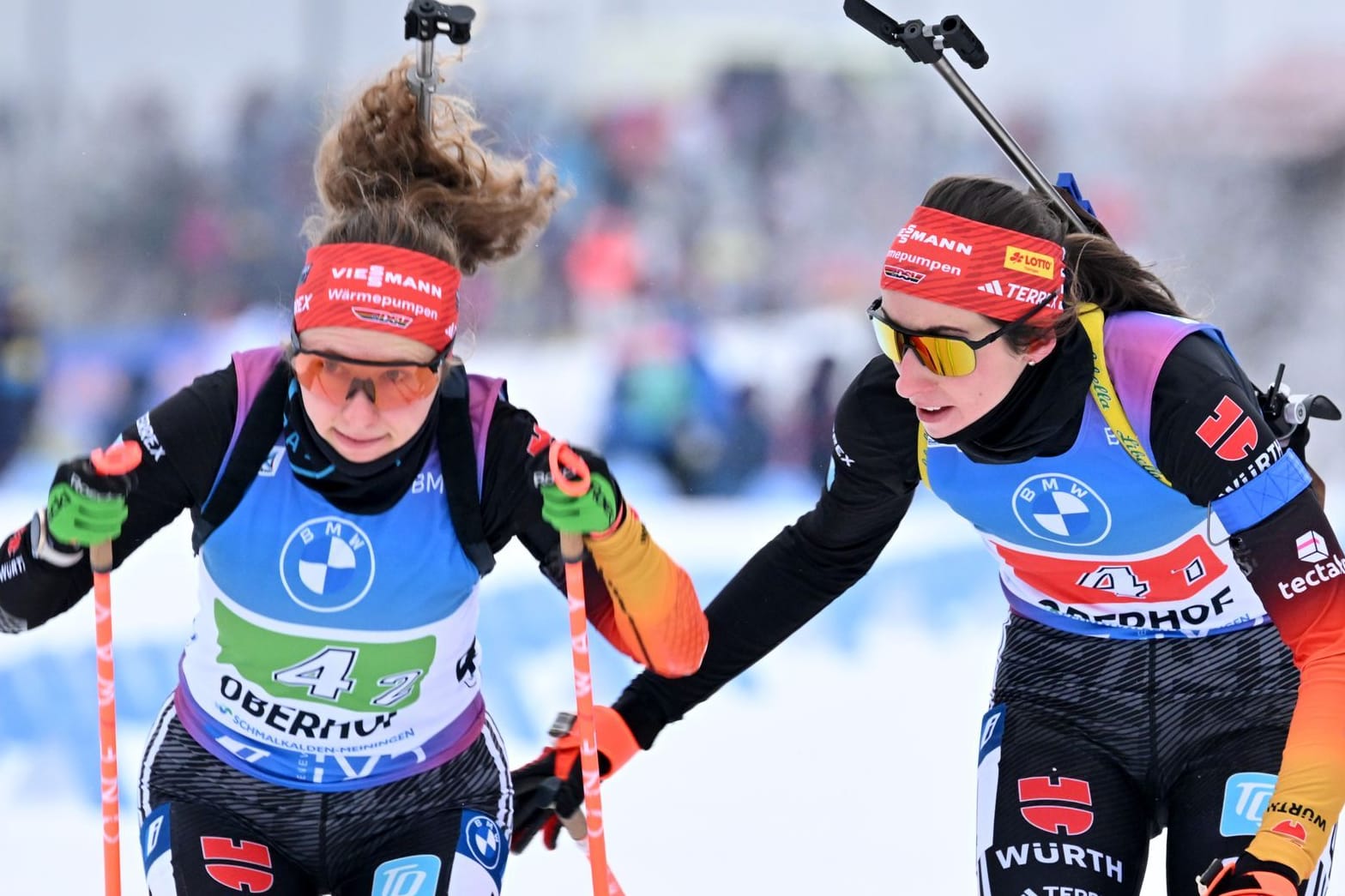 Janina Hettich-Walz (l.) und Vanessa Voigt: Sie landeten mit der Staffel nur auf Rang fünf.