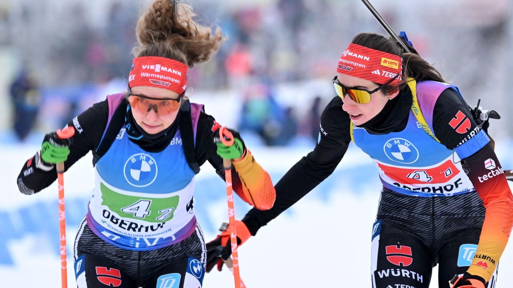 Janina Hettich-Walz (l.) und Vanessa Voigt: Sie landeten mit der Staffel nur auf Rang fünf.