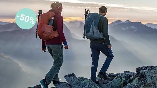 Mit einem Wanderrucksack sind Sie gut für das nächste Outdoor-Abenteuer ausgestattet. (Symbolbild)