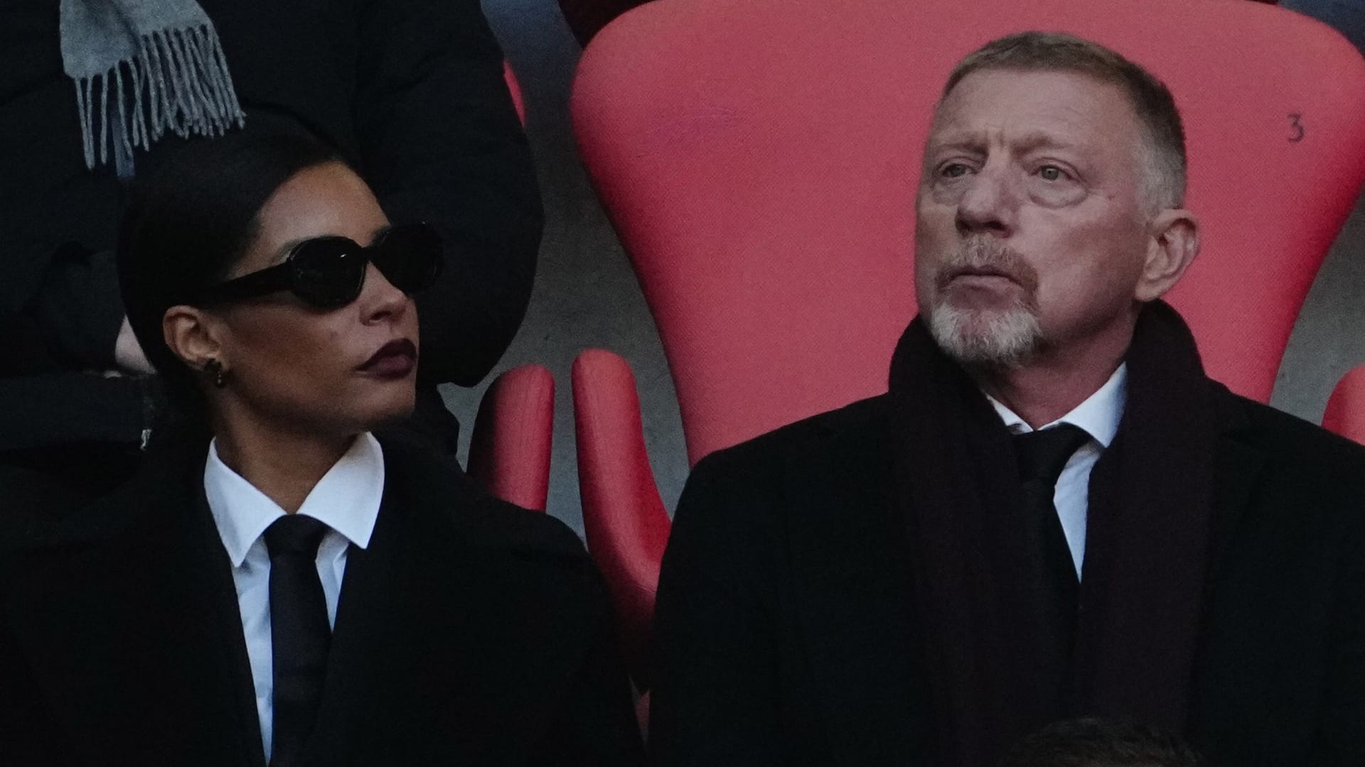 Lilian de Carvalho Monteiro und Boris Becker: Das Paar besuchte die Trauerfeier für Franz Beckenbauer.