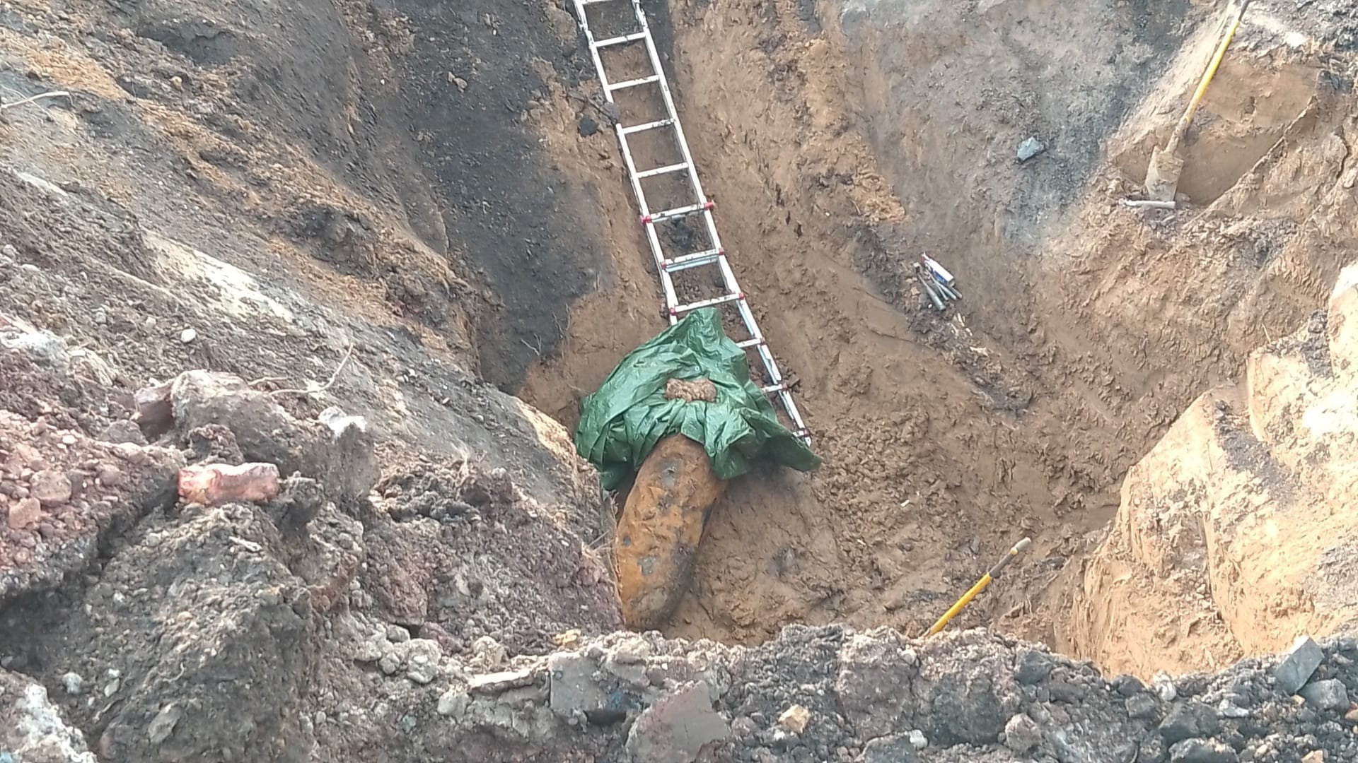 Die zehn Zentner schwere Bombe wurde bei Sondierungsarbeiten gefunden.