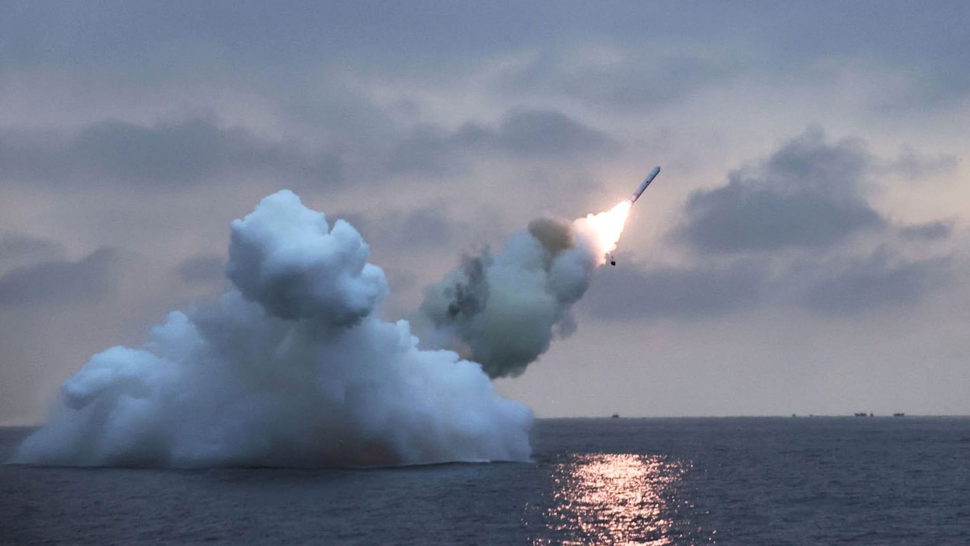 Nordkorea feuert Marschflugkörper ab