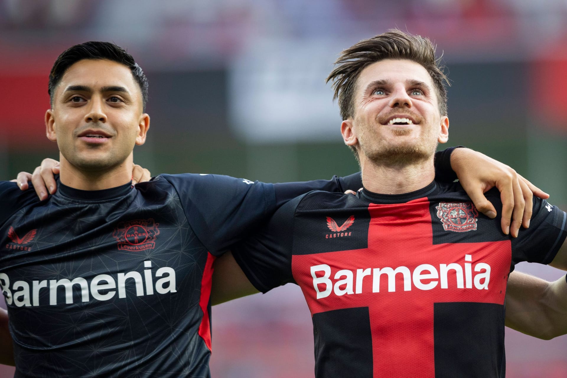 Nadiem Amiri (l.) und Jonas Hofmann spielen mit Leverkusen aktuell eine überragende Saison.
