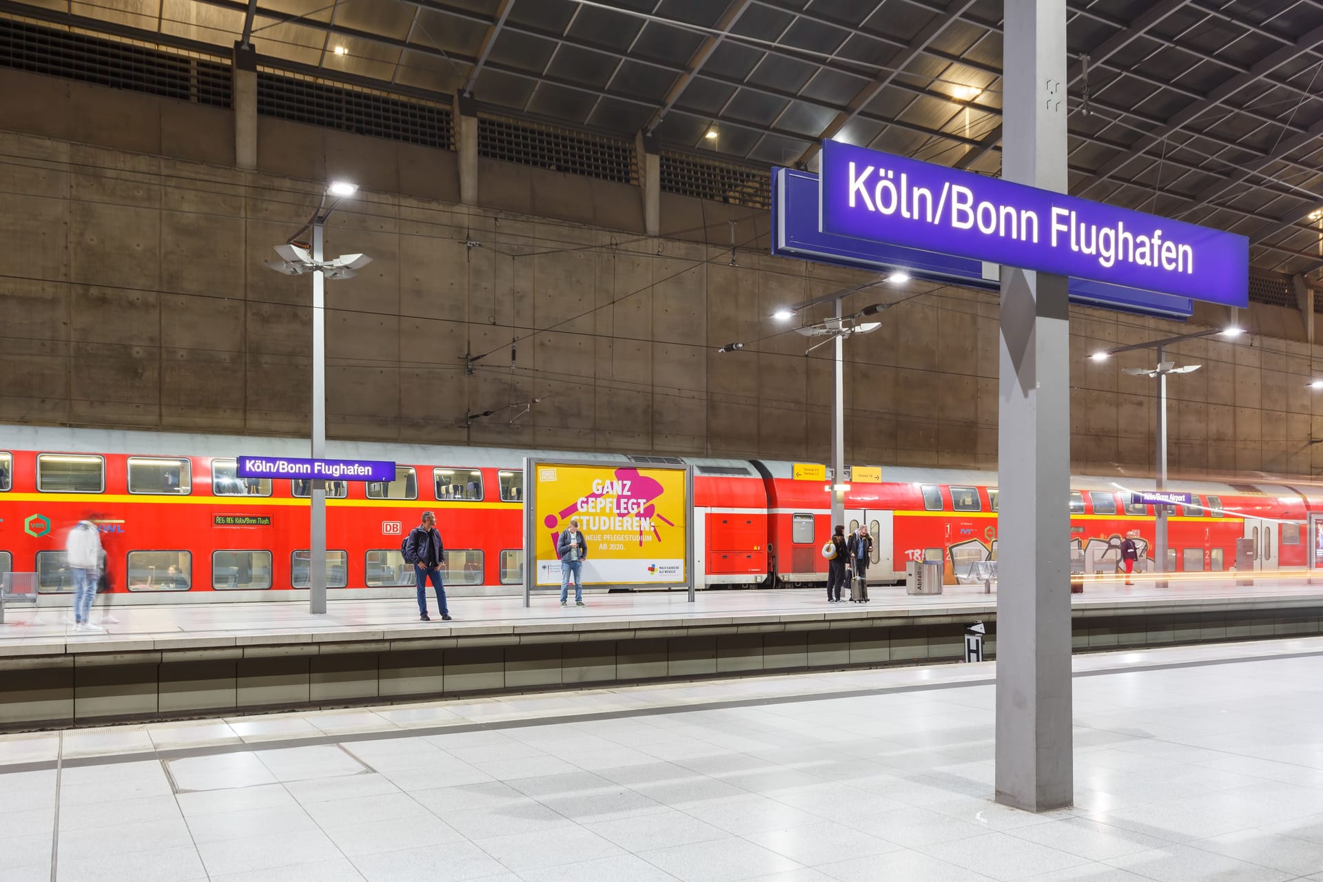 Der Bahnhof am Flughafen Köln/ Bonn (Archivbild): Ab Mittwoch wird die Haltestelle unregelmäßiger angefahren.