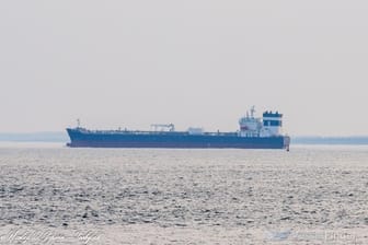 Tanker "St. Nikolas": Die Reederei hat den Kontakt zu dem Tanker verloren.