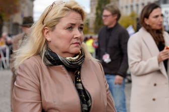 Kristin Brinker: Wegen einer Aussage steht die Berliner AfD-Chefin steht unter Druck.