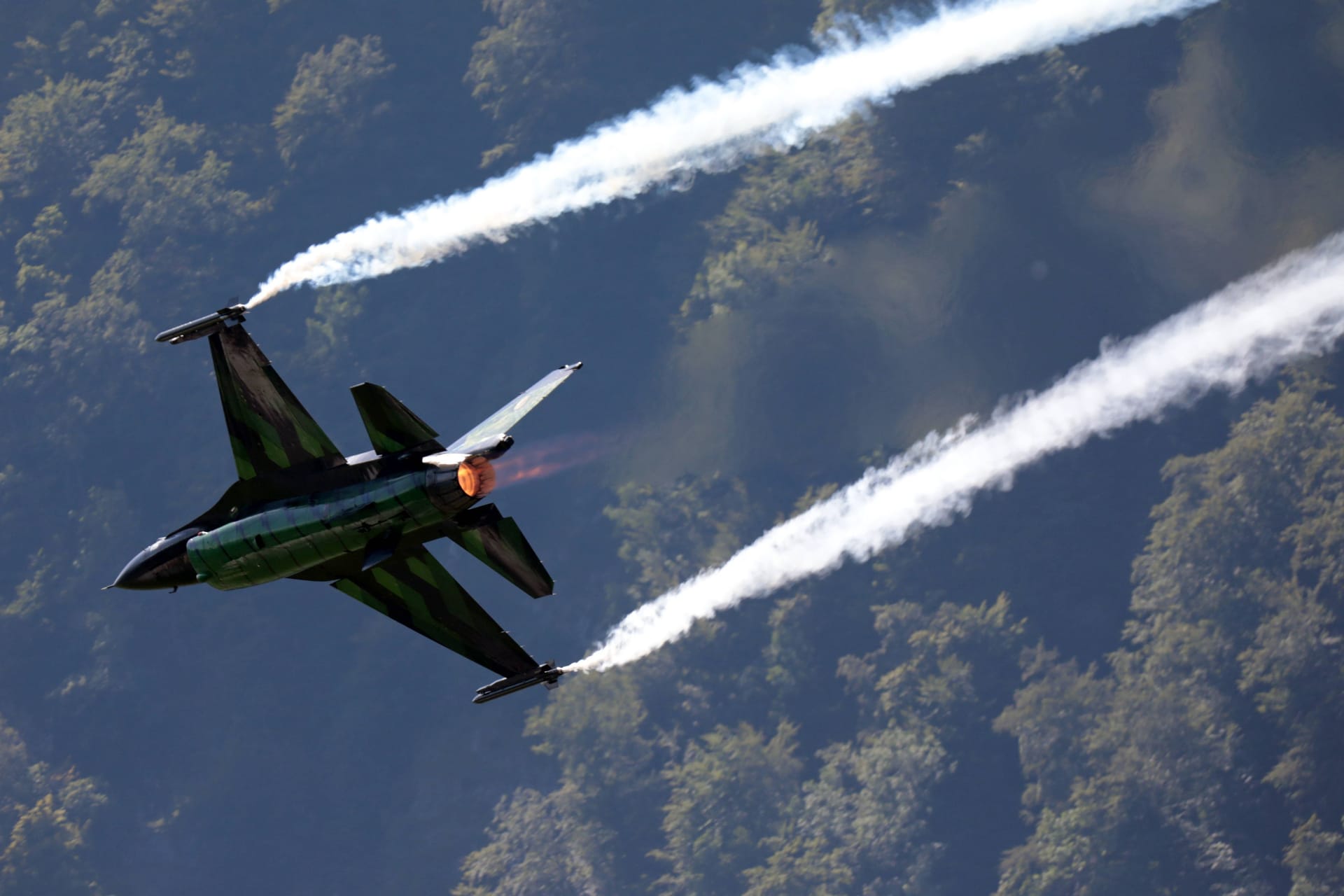 Ein F-16-Kampfflugzeug (Archivbild): Die USA liefern die Jets der Türkei.