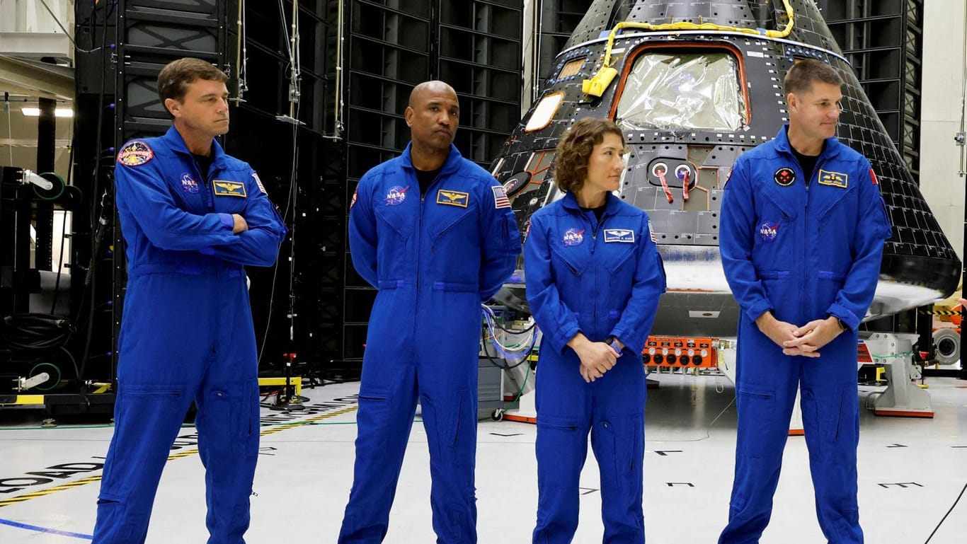 NASA Astronauten: Ihre Mission Artemis II wurde verschoben.