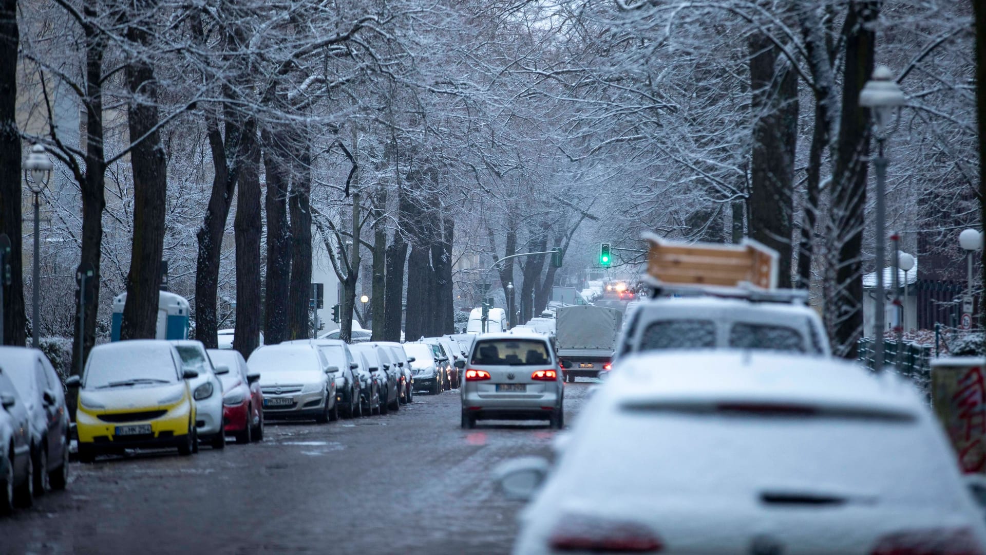 Schnee in der Hauptstadt: In Berlin und Brandenburg bleibt es eisig.