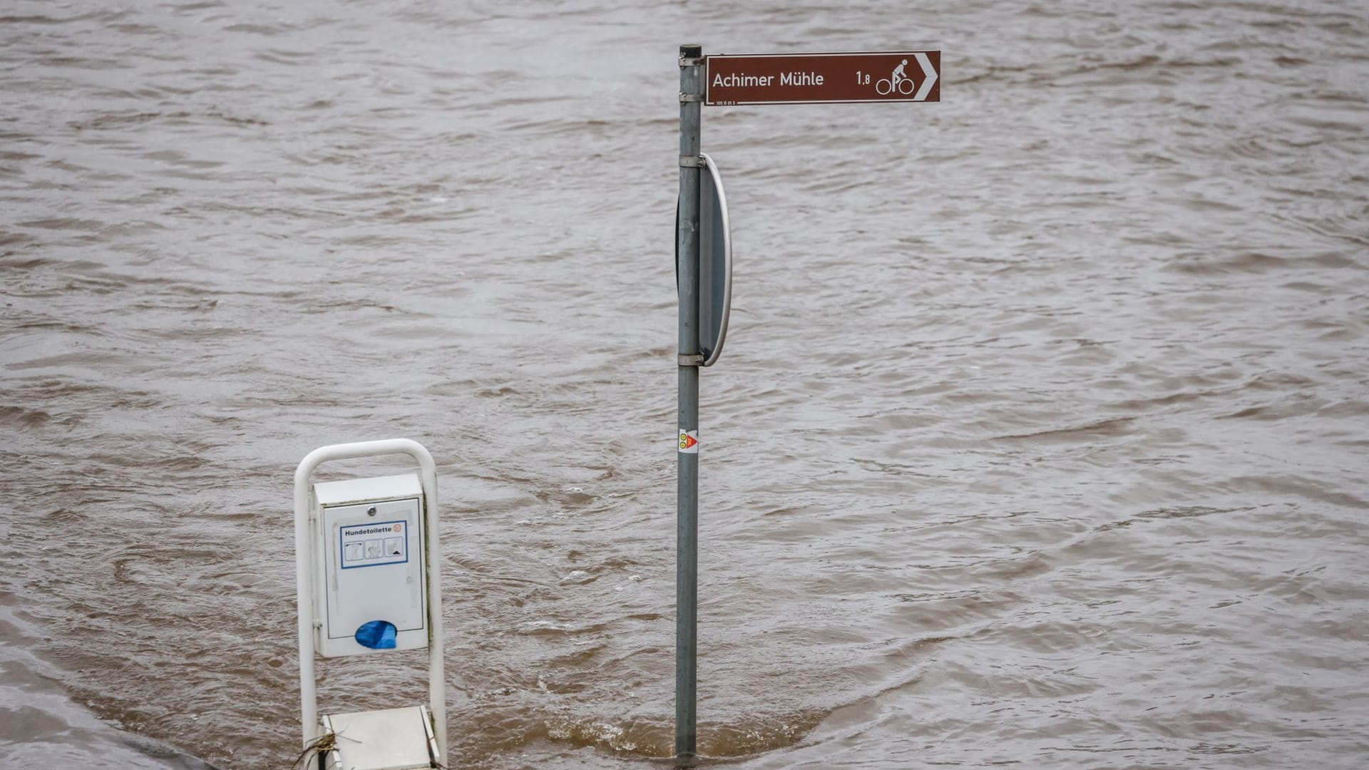 Hochwasser in Niedersachsen - Achim