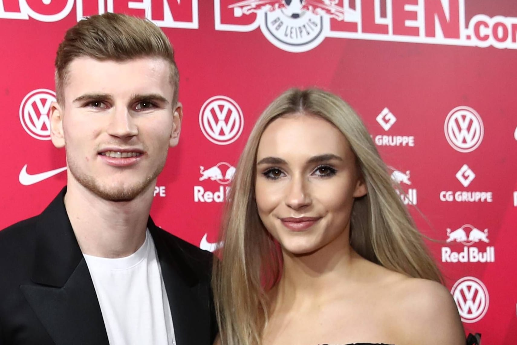 Timo Werner und Paula Lense: Der Fußballer und seine Freundin wagen den nächsten Schritt.