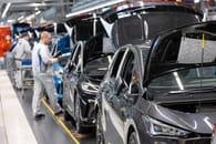 Tesla, VW, BMW – Industrie besorgt:..