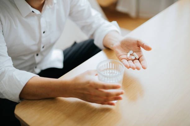 Medikamente schlucken: Bei großen Tabletten fällt die Einnahme oft nicht leicht.