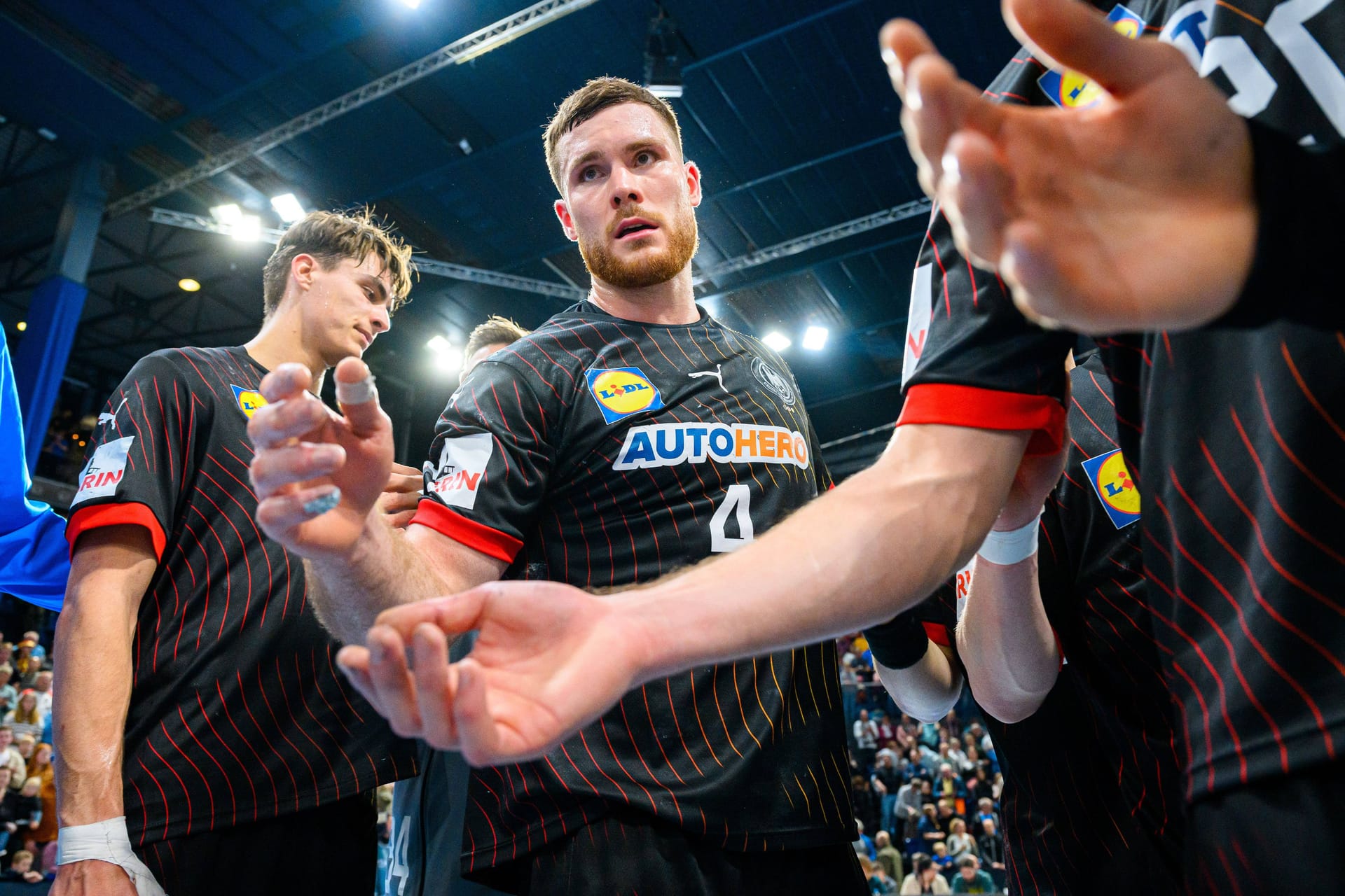 Deutschlands Handballer haben eine erfolgreiche Generalprobe vor der Heim-EM erlebt. Dabei stachen zwei Akteure hervor. Die Einzelkritik.
