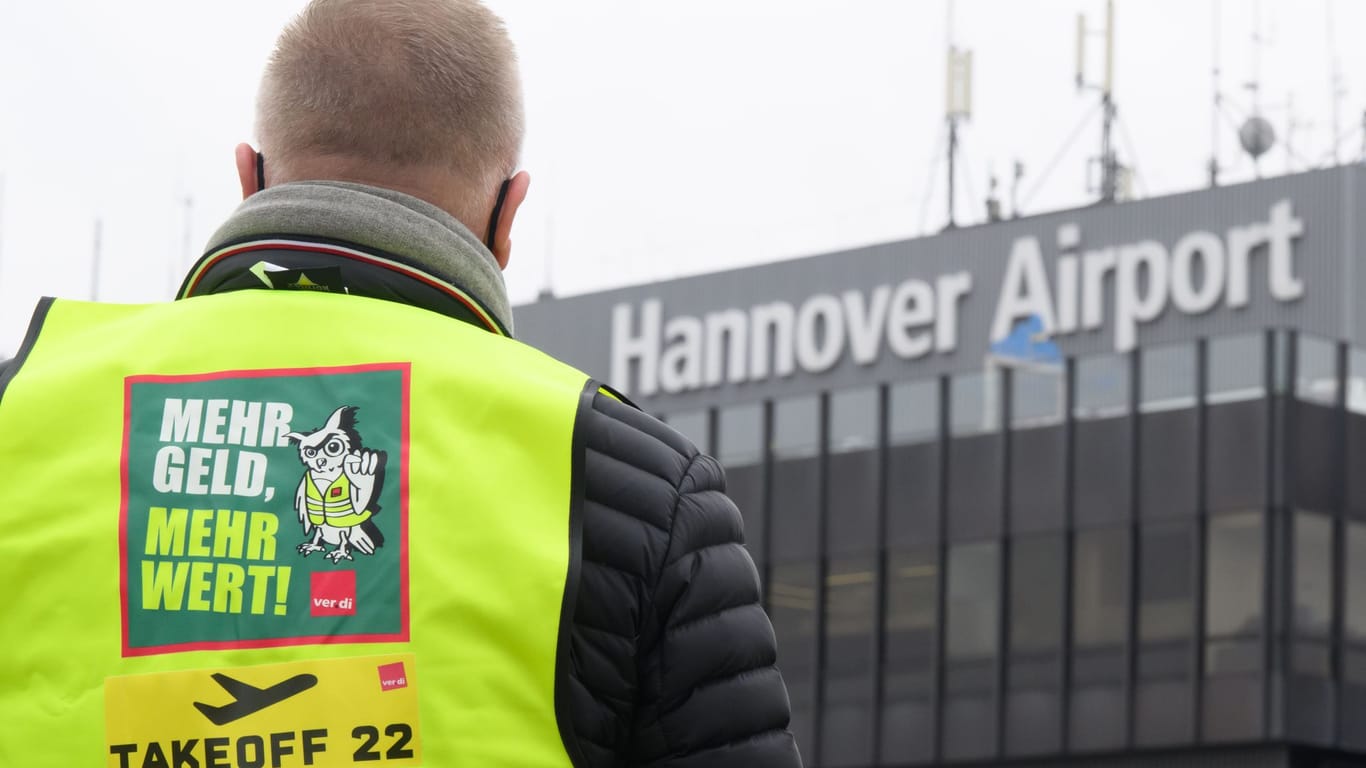 Warnstreiks von Sicherheitspersonal - Flughafen Hannover