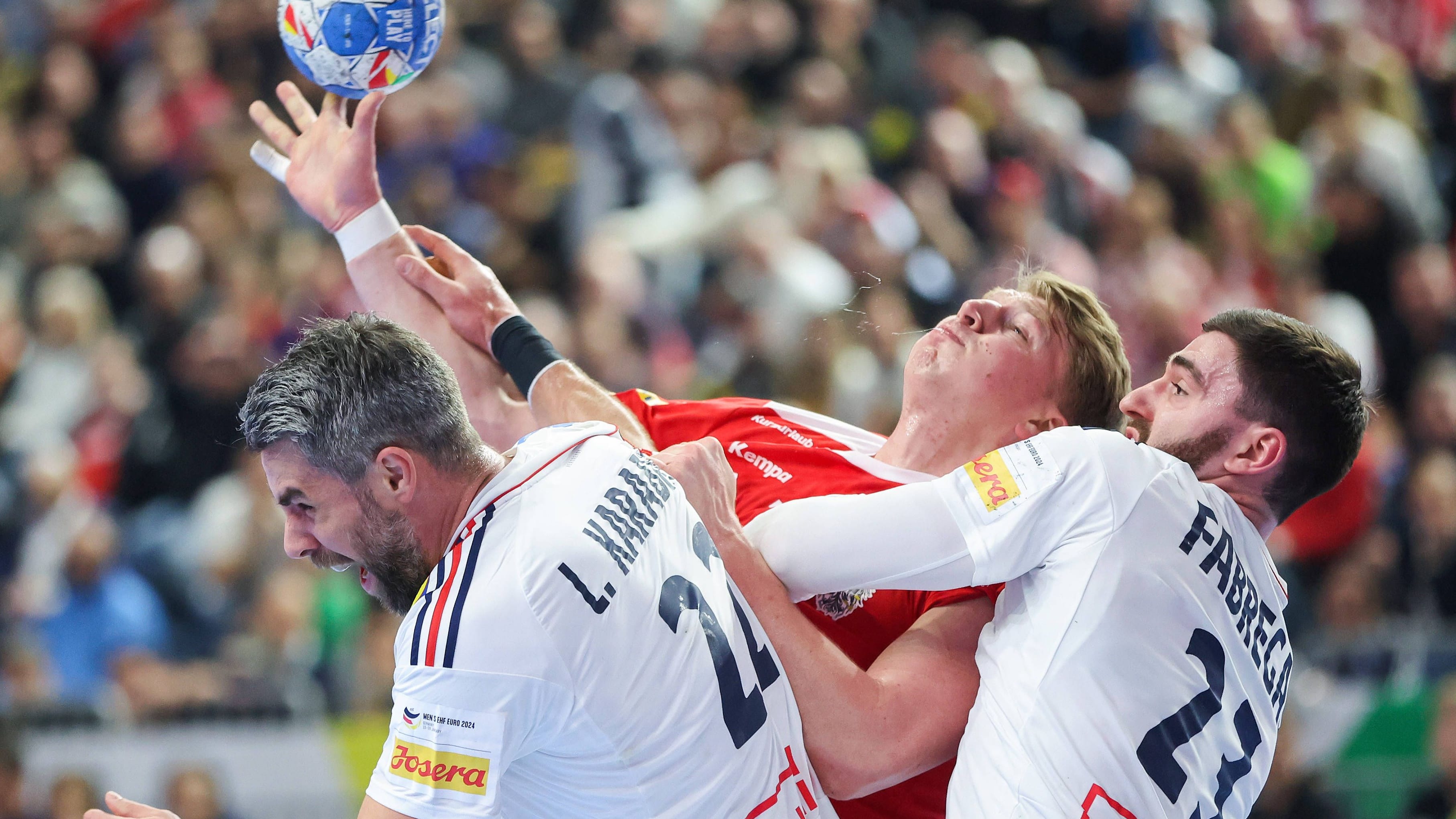 Handball-EM: Gut für Deutschland – Frankreich leistet Schützenhilfe und schlägt Österreich