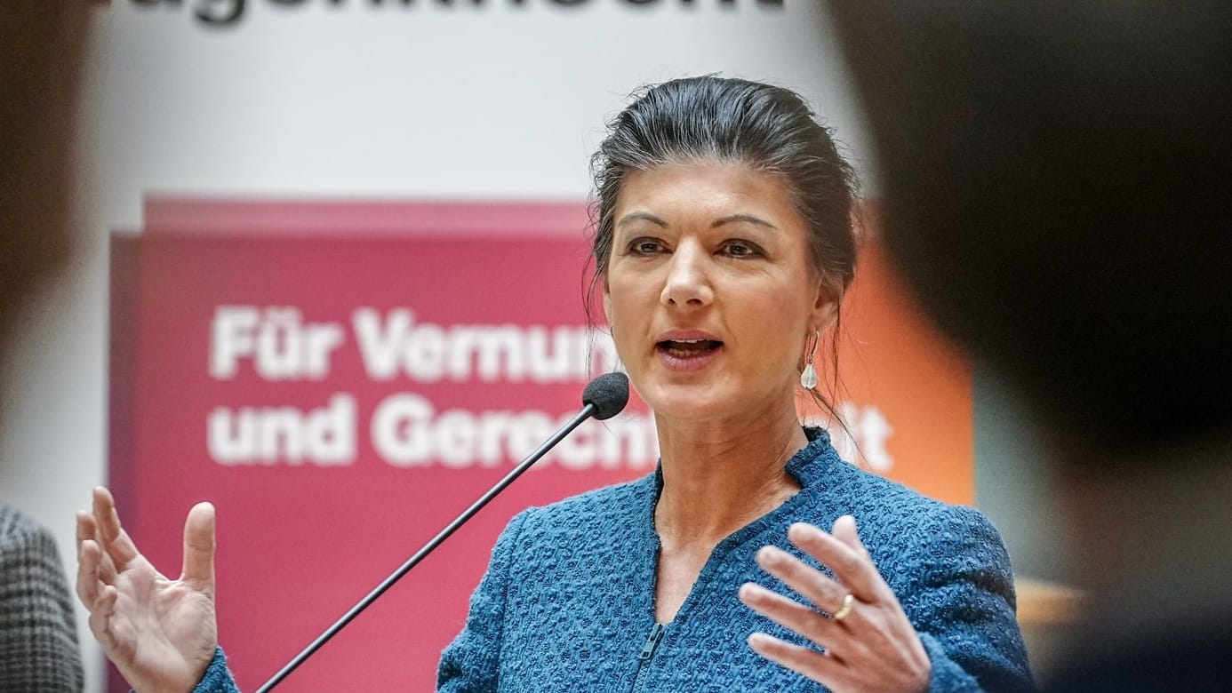 Livestream zum Bündnis Sahra Wagenknecht: Ex-Linken-Chefin stellt Partei vor