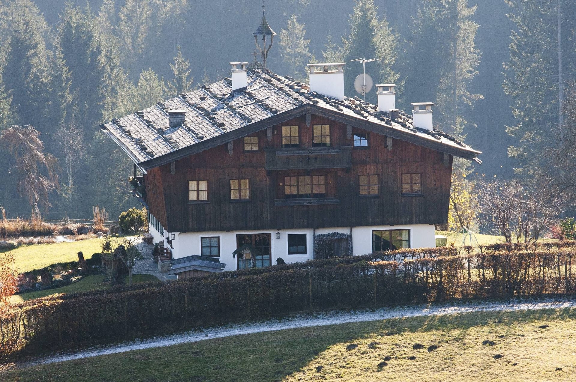 Das großzügige Zweitwohnhaus von "Kaiser" Franz in Tirol