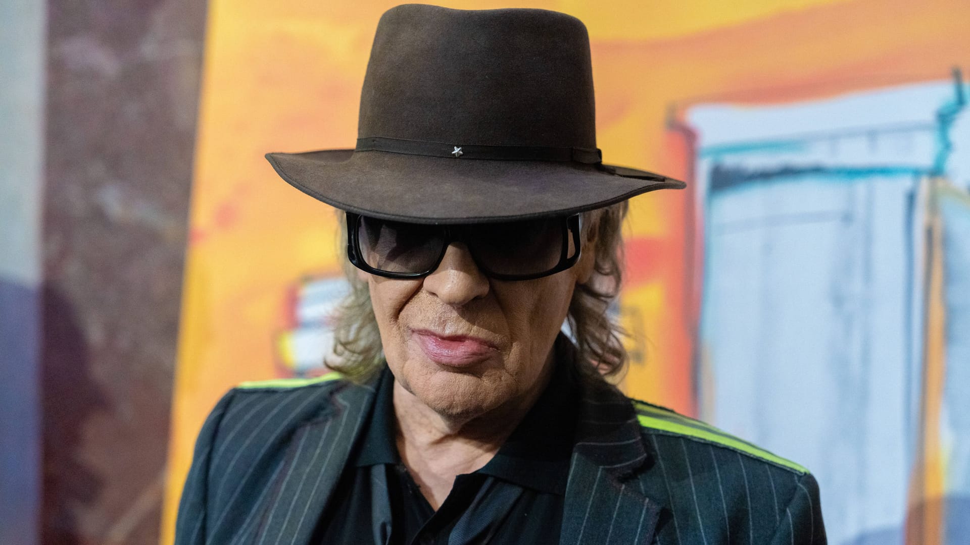 Udo Lindenberg bei einer Veranstaltung im März 2023 (Archivbild): Ein Kunstwerk des Musikers brachte 75.000 Euro für benachteiligte Kinder ein.