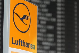 Lufthansa-Logo (Archivbild): Dem Konzern droht wohl schon der nächste Streik.