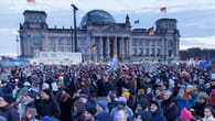 Demo gegen rechts in Berlin: Bis zu 100.000 Menschen nehmen teil