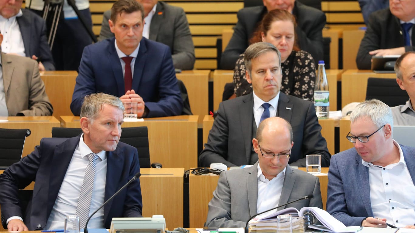 Höcke, Thrum im Thüringer Landtag: Ihre AfD ist stärkste Kraft in Thüringen.