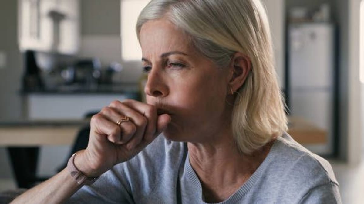 Husten ohne Erkältung: Das können die Ursachen sein